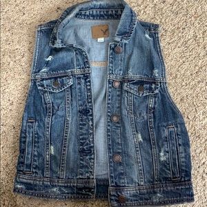American Eagle Vest